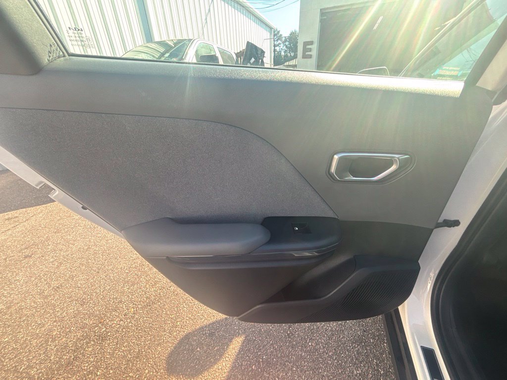Certified 2025 Kia K4 EX FWD image 18