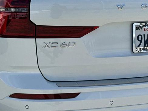 Used 2026 Volvo XC60 B5 Plus w/ Protection Package Premier AWD/4WD image 30