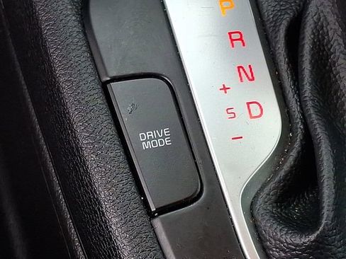 Certified 2024 Kia Forte LXS image 24