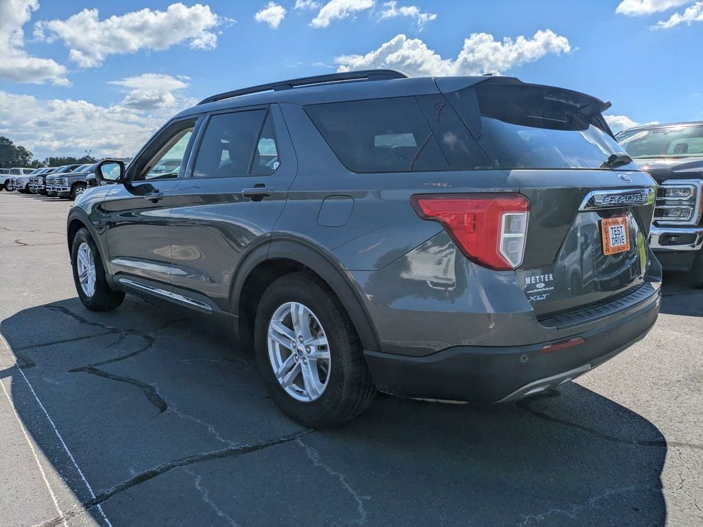 Used 2020 Ford Explorer XLT w/ Equipment Group 202A RWD image 6