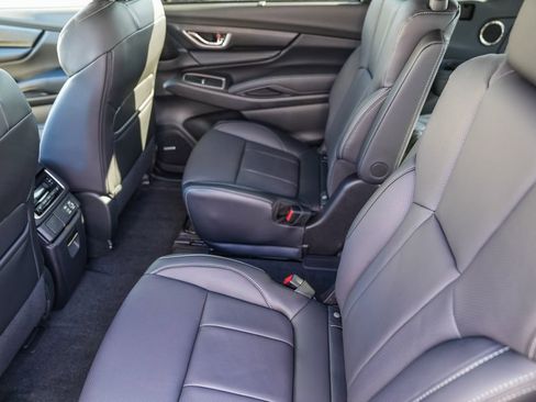New 2026 Subaru Ascent Limited image 19
