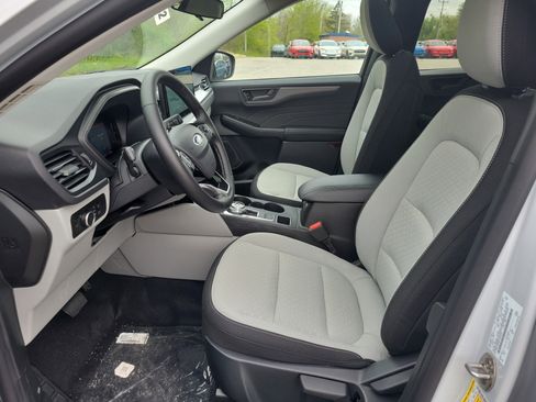 New 2026 Ford Escape Active w/ Tech Pack #1 AWD/4WD image 13