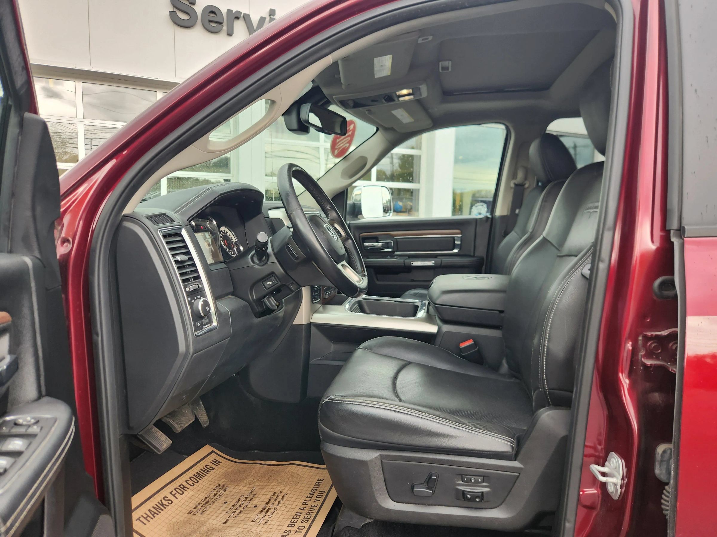 Used 2017 RAM 1500 Laramie w/ Convenience Group AWD/4WD image 22