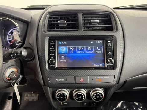 Used 2024 Mitsubishi Outlander Sport ES image 18