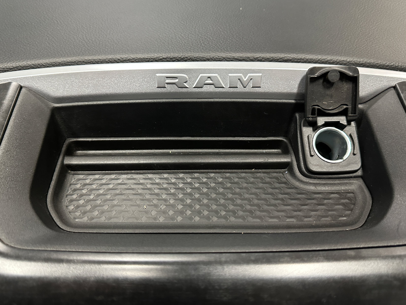 Used 2023 RAM 1500 Big Horn AWD/4WD image 43