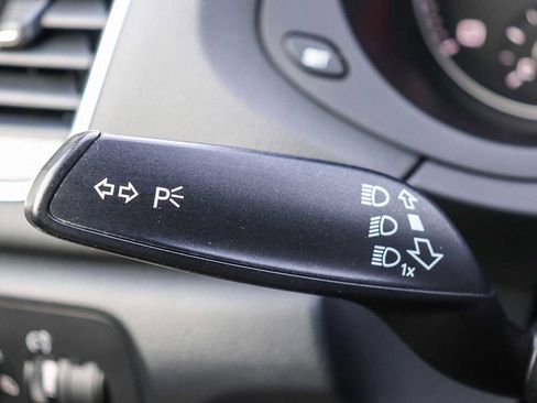 Used 2016 Audi Q3 2.0T Premium Plus w/ Technology Package image 33