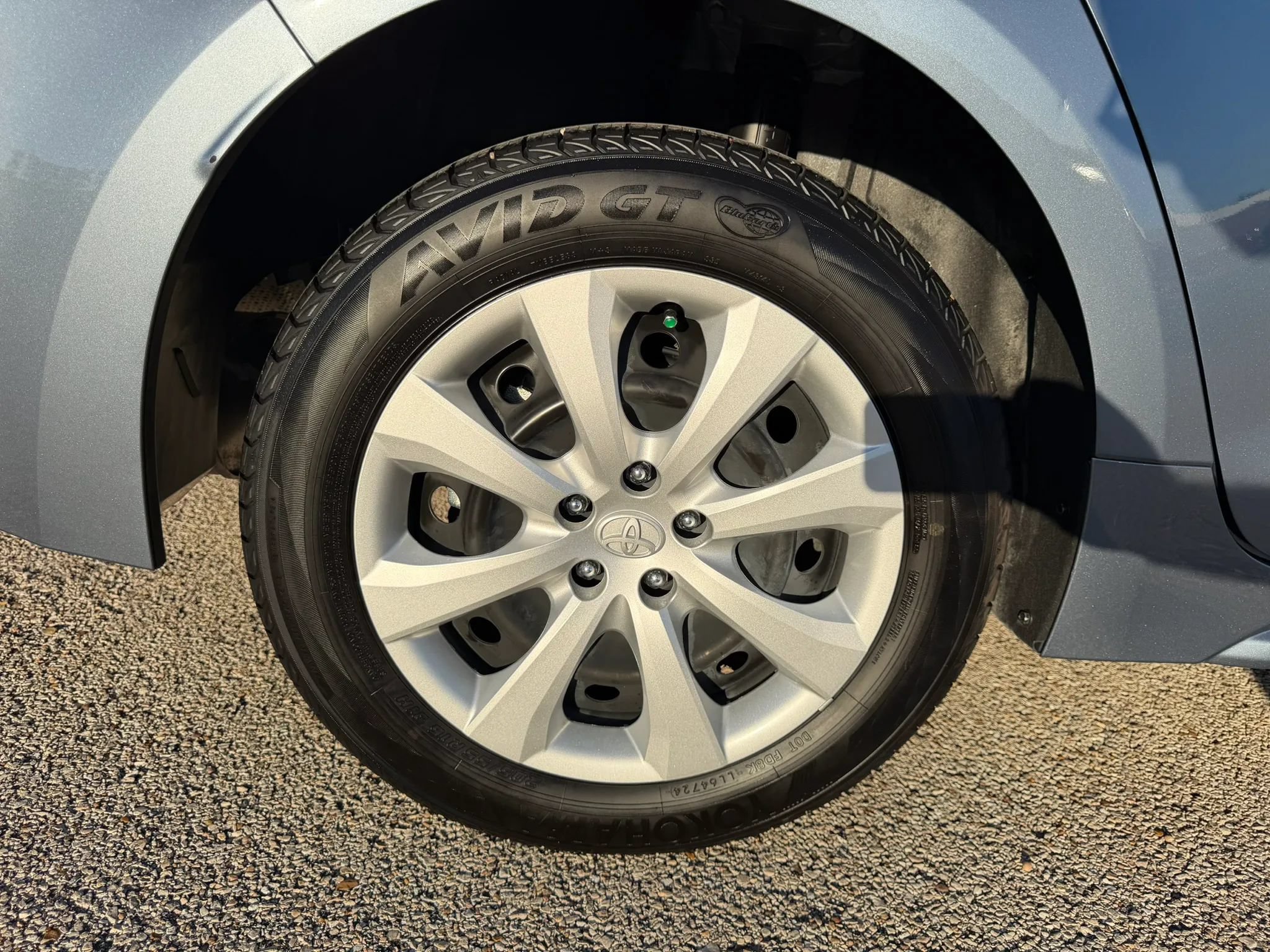 Used 2025 Toyota Corolla LE FWD image 13