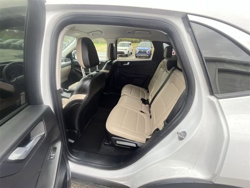 Used 2022 Ford Escape SEL image 22