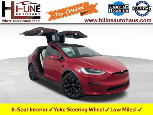 Used 2022 Tesla Model X Plaid image 1