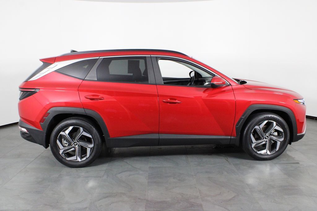 Certified 2023 Hyundai Tucson SEL w/ Convenience Package FWD image 12