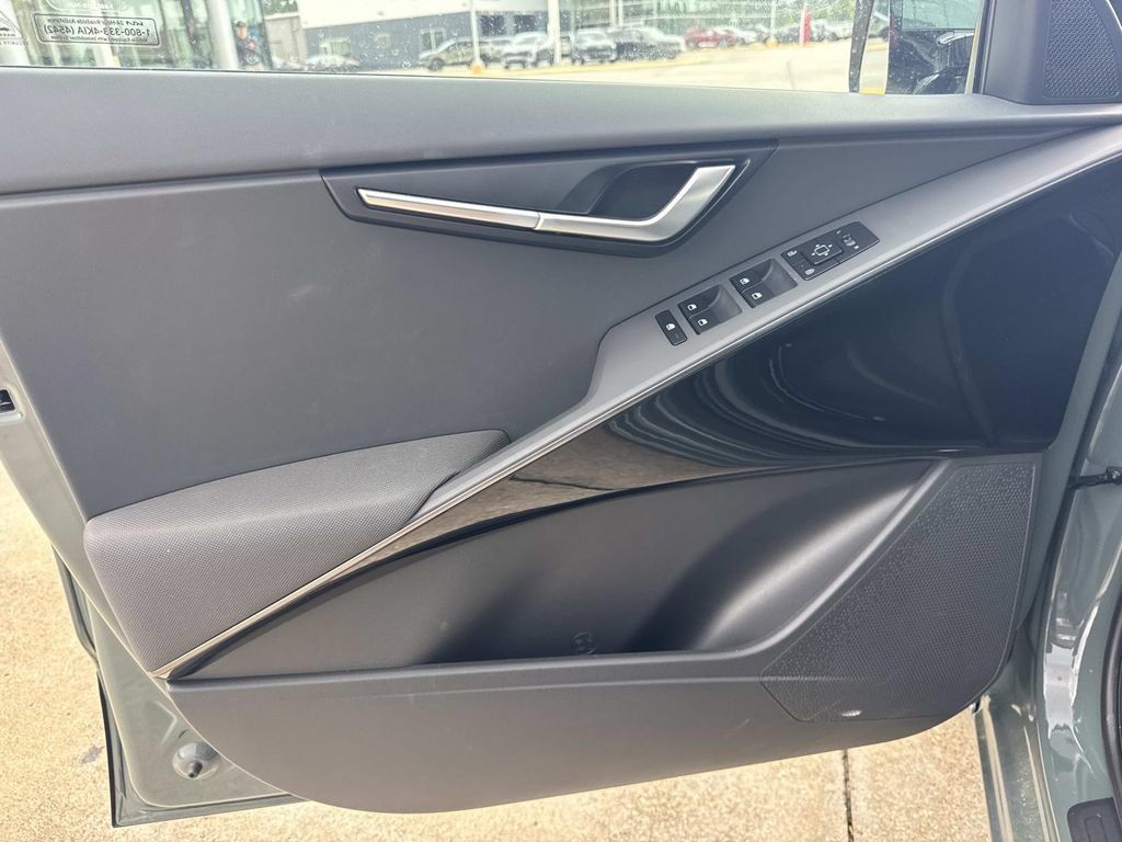 New 2026 Kia Niro Wind FWD image 20