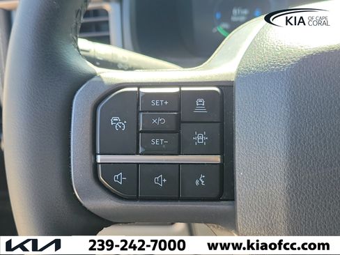 Used 2025 Ford F150 Lightning Flash AWD/4WD image 26
