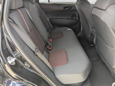 Used 2025 Toyota Corolla Cross AWD Hybrid image 19