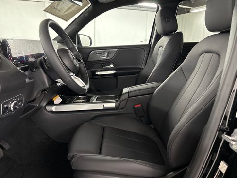 Certified 2026 Mercedes-Benz GLB 250 image 5