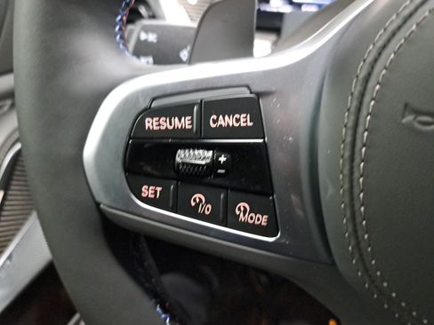 New 2026 BMW X7 M60i image 17