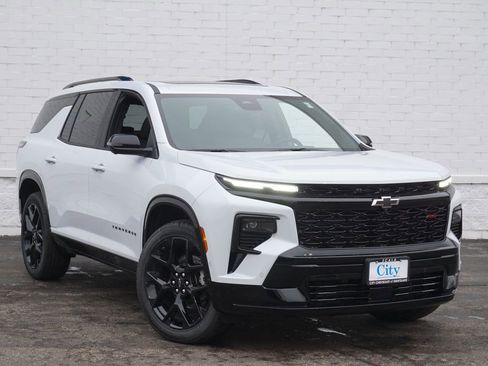 New 2026 Chevrolet Traverse RS image 2