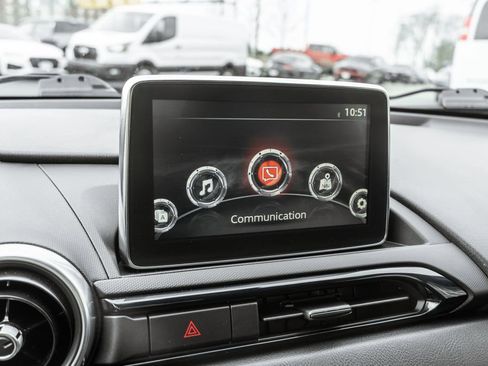 Used 2017 MAZDA MX-5 Miata RF Grand Touring image 14