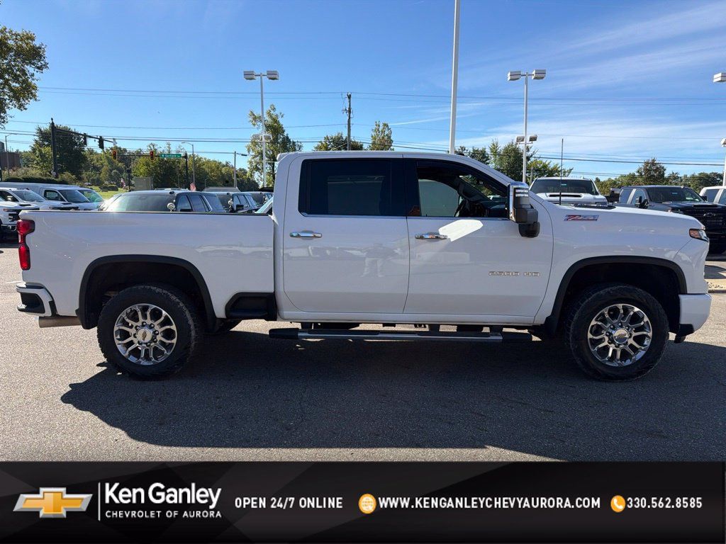 Used 2024 Chevrolet Silverado 2500 LTZ w/ LTZ Plus Package AWD/4WD image 1