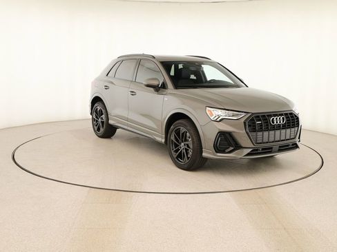 New 2025 Audi Q3 2.0T Premium AWD/4WD image 10