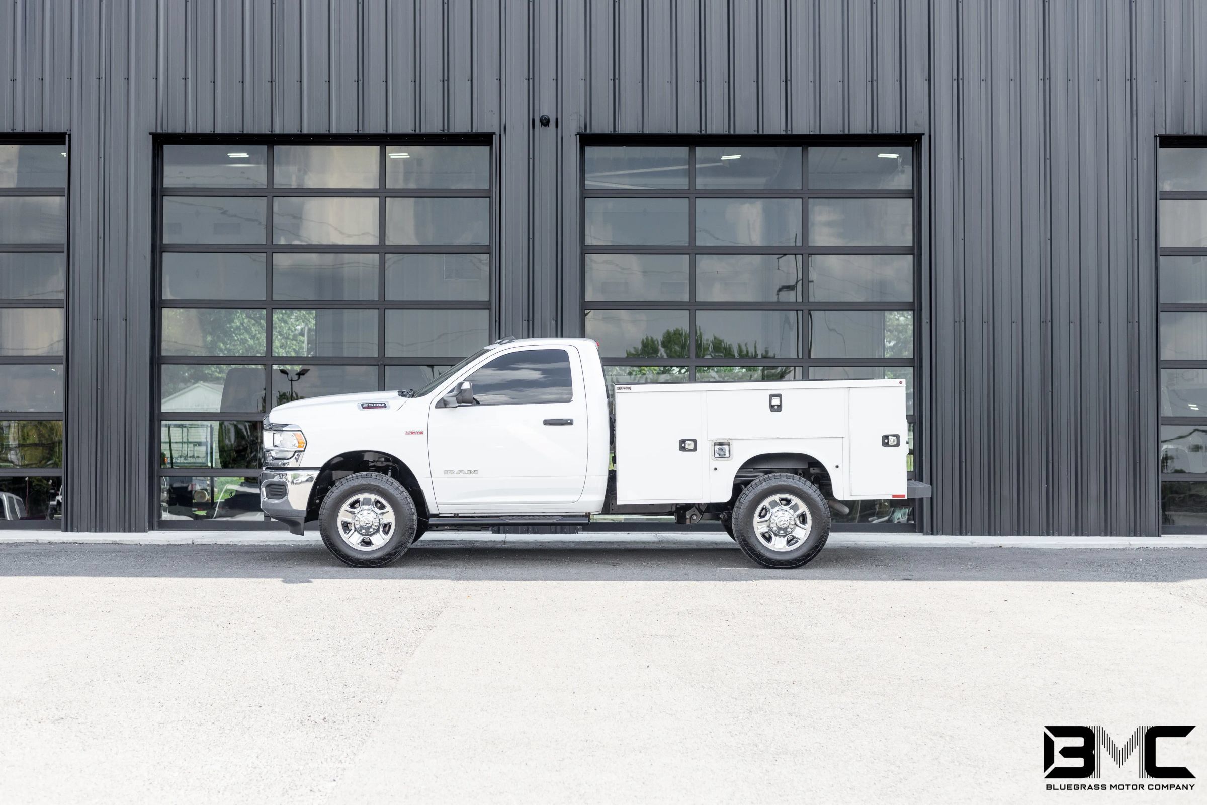 Used 2022 RAM 2500 Tradesman AWD/4WD image 1