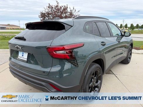 New 2026 Chevrolet Trax LT w/ Driver Confidence Package FWD image 21