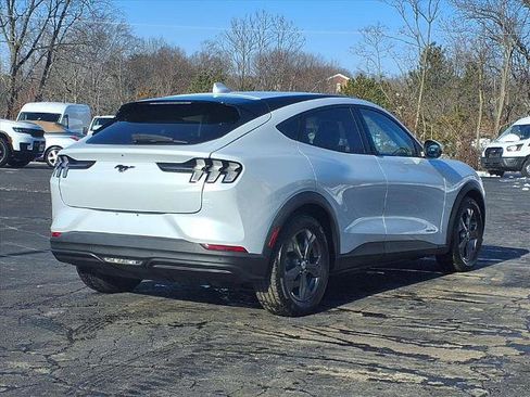 Certified 2021 Ford Mustang Mach-E Select image 5