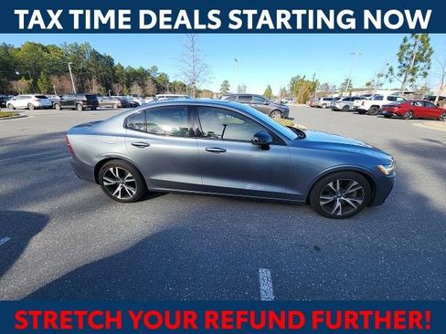 Used 2019 Volvo S60 T6 R-Design image 14