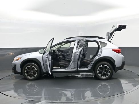 Used 2023 Subaru Crosstrek 2.0i Premium image 30