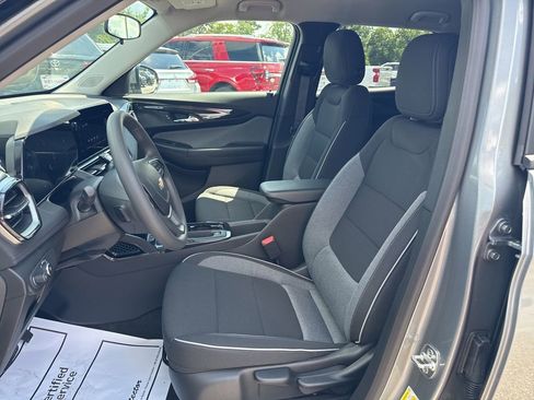 New 2026 Chevrolet TrailBlazer LT image 11