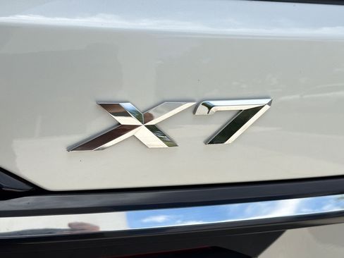 Used 2026 BMW X7 xDrive40i AWD/4WD image 33