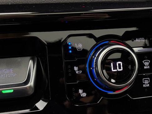 New 2026 GMC Sierra 1500 AT4 w/ AT4 Premium Package AWD/4WD image 6