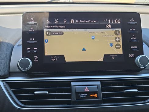 Used 2018 Honda Accord Touring image 21