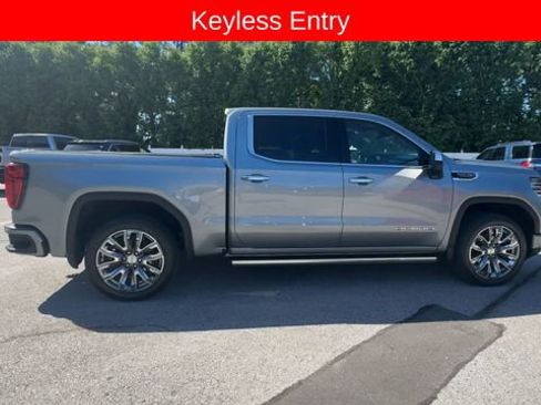 Used 2024 GMC Sierra 1500 Denali w/ Denali Reserve Package AWD/4WD image 9