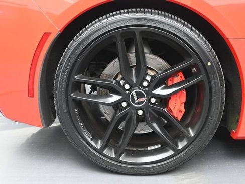 Used 2015 Chevrolet Corvette Stingray Convertible w/ 2LT Preferred Equipment Group RWD image 35