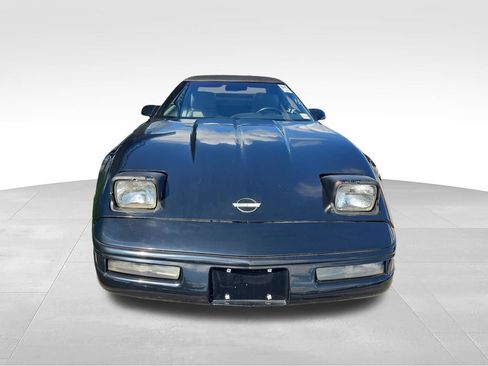 Used 1990 Chevrolet Corvette Convertible RWD image 2