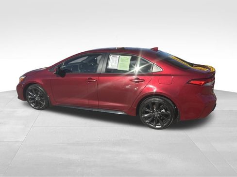 Used 2023 Toyota Corolla SE image 13