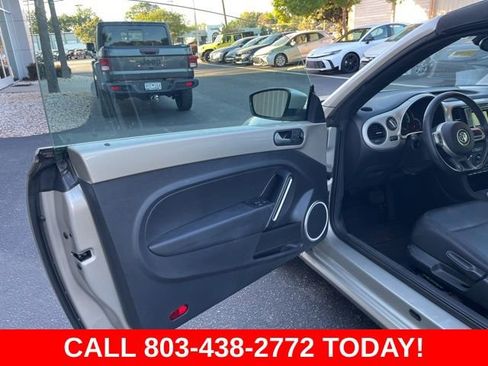 Used 2016 Volkswagen Beetle 1.8T S FWD image 5