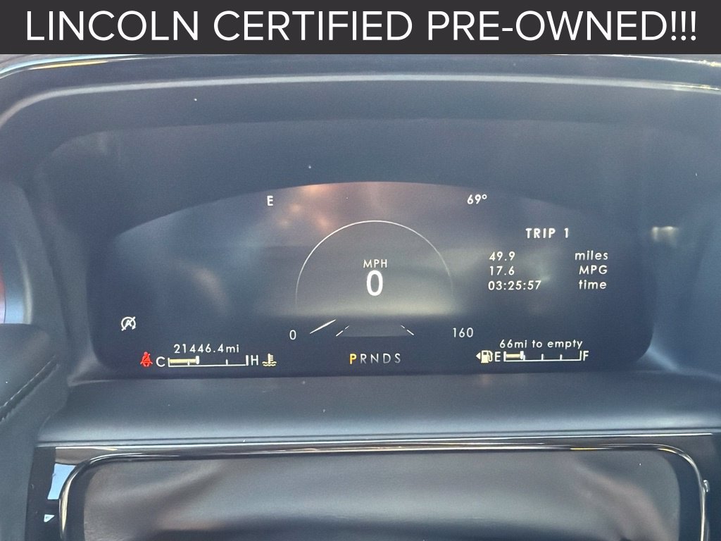 Used 2023 Lincoln Nautilus Reserve AWD/4WD image 3