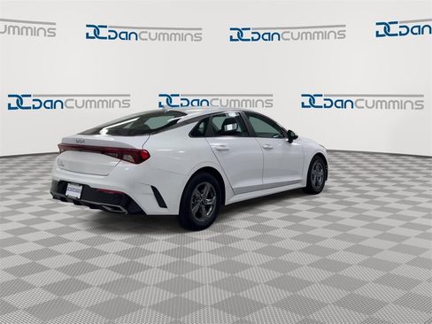 Used 2023 Kia K5 LXS image 8