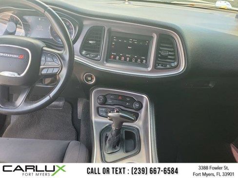 Used 2019 Dodge Challenger SXT AWD/4WD image 18