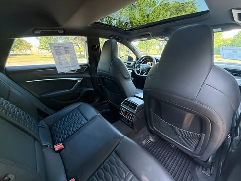 Used 2024 Audi RS 7 Performance AWD/4WD image 23