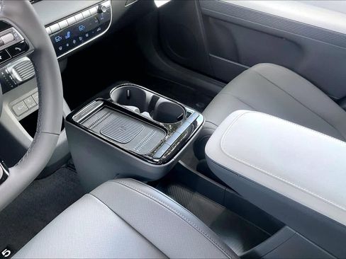 Certified 2026 Hyundai Ioniq 5 SEL AWD/4WD image 16