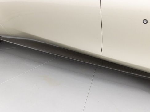 Certified 2024 Ferrari Roma Spider image 35