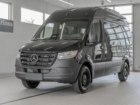 New 2025 Mercedes-Benz Sprinter 2500 image 25