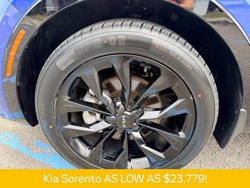 Used 2023 Kia Sorento SX FWD image 32