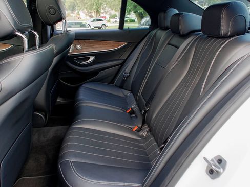 Used 2022 Mercedes-Benz E 350 Sedan image 36