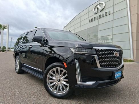Used 2024 Cadillac Escalade Premium Luxury RWD image 1