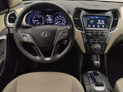 Used 2018 Hyundai Santa Fe SE FWD image 22