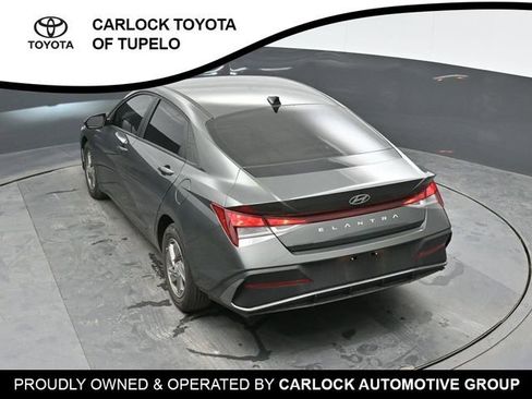 Used 2024 Hyundai Elantra SE image 34