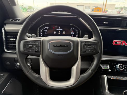 Used 2024 GMC Sierra 1500 Denali w/ Denali Reserve Package AWD/4WD image 16